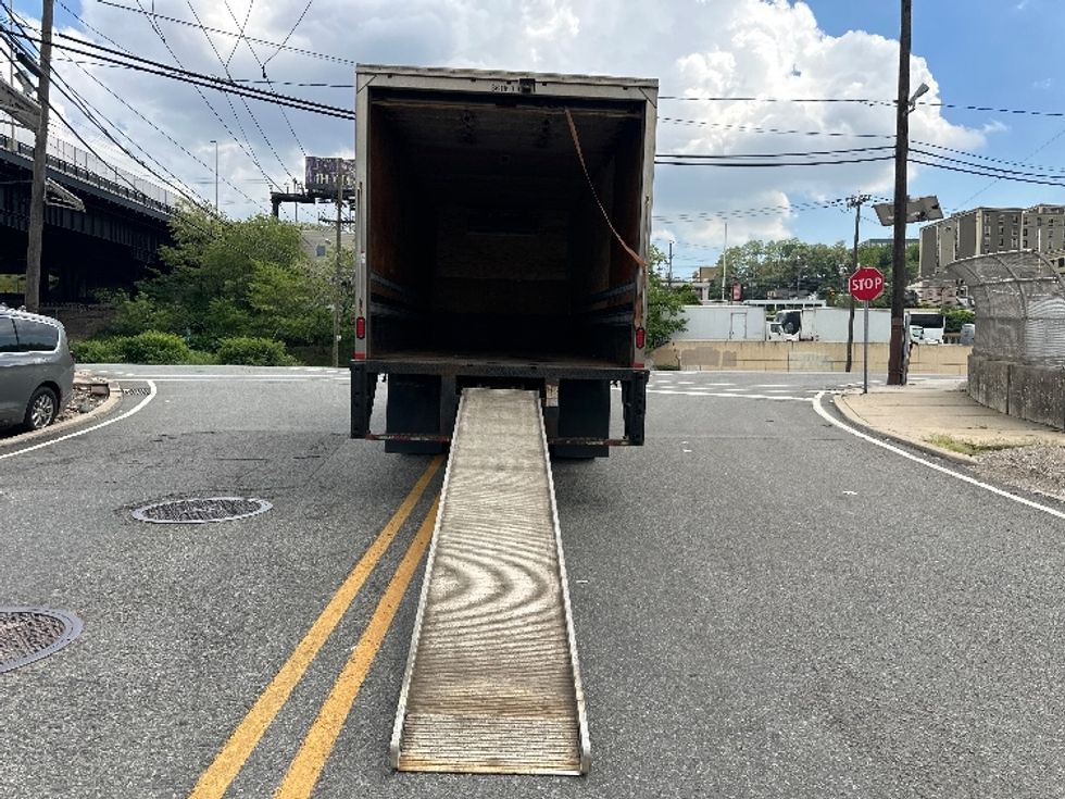 Refrigerated Truck-Light and Medium Duty Trucks-Isuzu-2020-FTR-North Bergen-NJ-156,809\n\t\tmiles-$ 48,250 - Image 9
