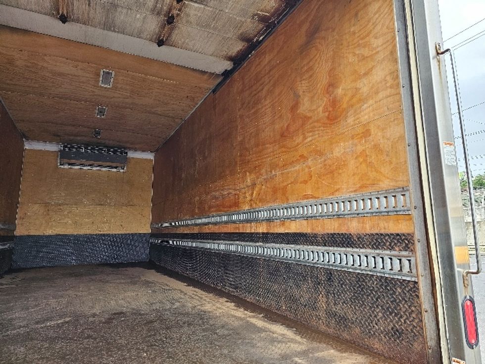 Refrigerated Truck-Light and Medium Duty Trucks-Isuzu-2020-FTR-North Bergen-NJ-189,475\n\t\tmiles-$ 45,250 - Image 11