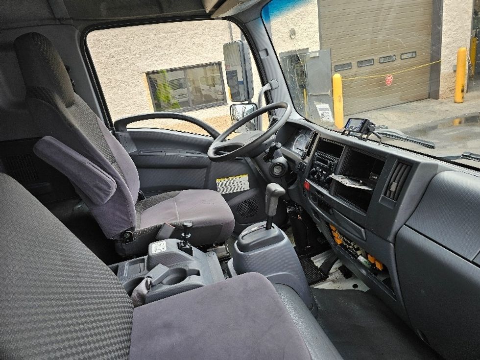 Refrigerated Truck-Light and Medium Duty Trucks-Isuzu-2020-FTR-North Bergen-NJ-189,475\n\t\tmiles-$ 45,250 - Image 21