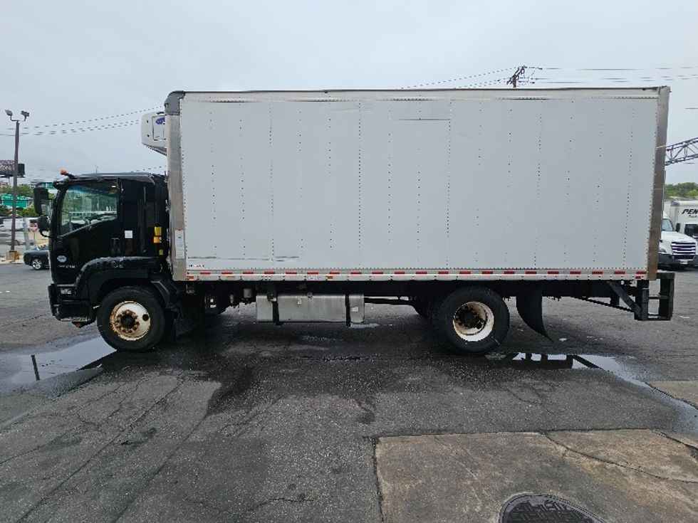 Refrigerated Truck-Light and Medium Duty Trucks-Isuzu-2020-FTR-North Bergen-NJ-189,475\n\t\tmiles-$ 45,250 - Image 4