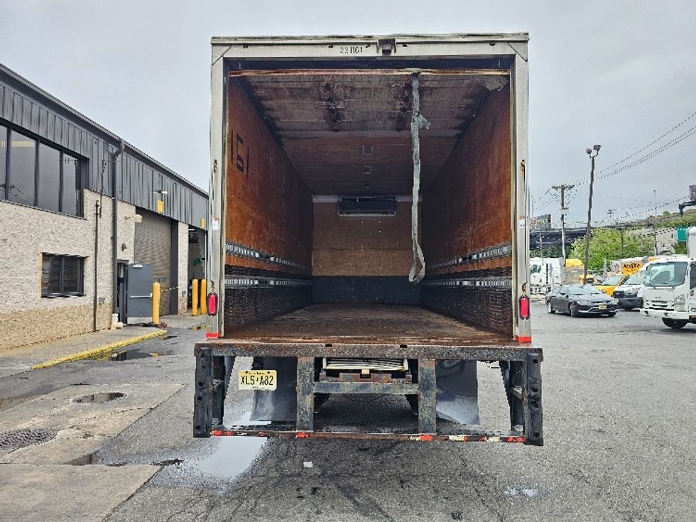 Refrigerated Truck-Light and Medium Duty Trucks-Isuzu-2020-FTR-North Bergen-NJ-189,475\n\t\tmiles-$ 45,250 - Image 8