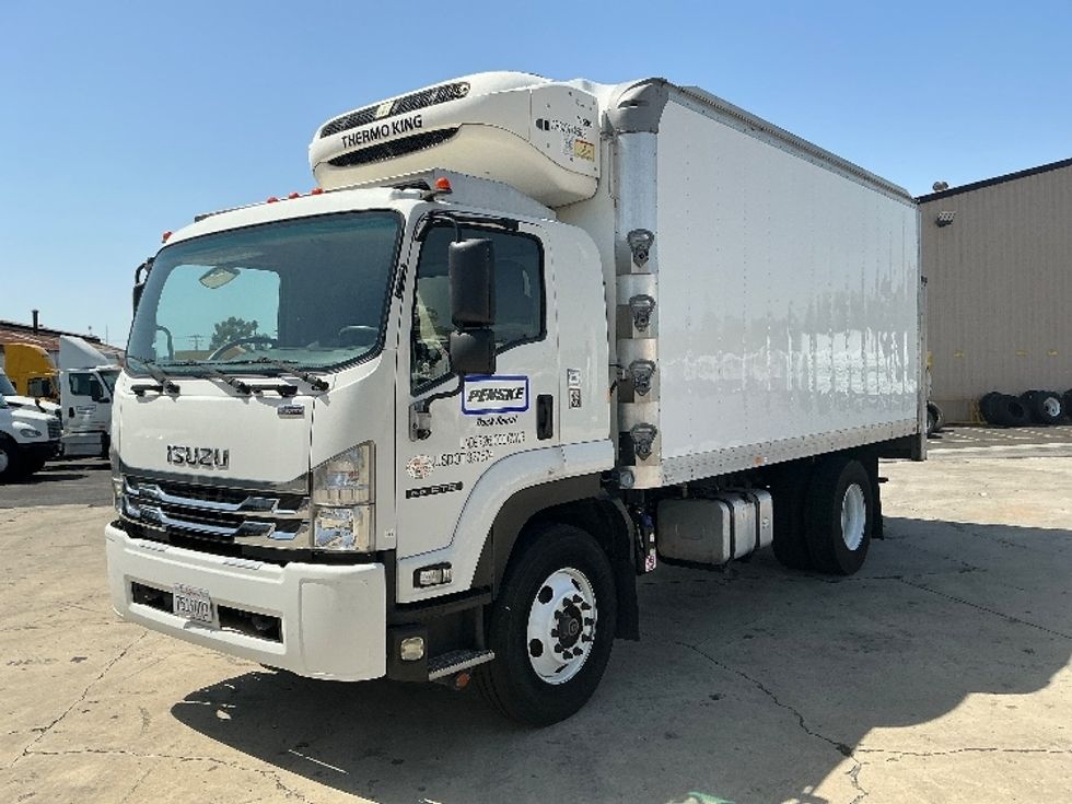 Refrigerated Truck-Light and Medium Duty Trucks-Isuzu-2020-FTR-Torrance-CA-33,306\n\t\tmiles-$ 64,250 - Image 3