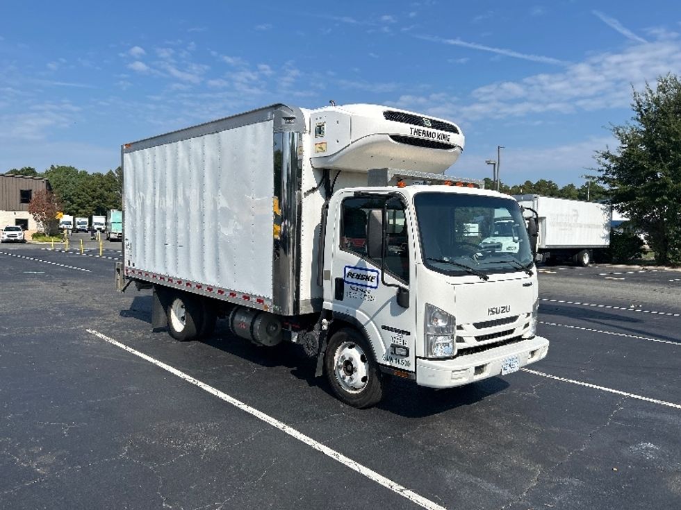 Refrigerated Truck-Light and Medium Duty Trucks-Isuzu-2020-NPR EFI-Sandston-VA-100,138\n\t\tmiles-$ 49,500 - Image 1
