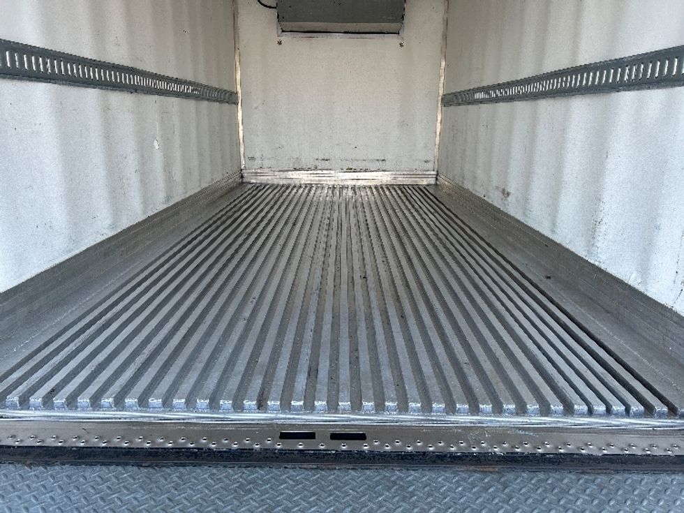 Refrigerated Truck-Light and Medium Duty Trucks-Isuzu-2020-NPR EFI-Sandston-VA-100,138\n\t\tmiles-$ 49,500 - Image 10