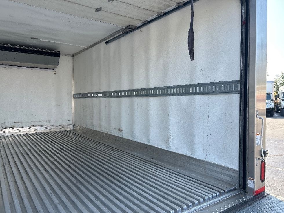 Refrigerated Truck-Light and Medium Duty Trucks-Isuzu-2020-NPR EFI-Sandston-VA-100,138\n\t\tmiles-$ 49,500 - Image 12