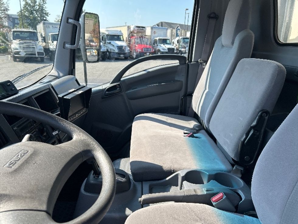 Refrigerated Truck-Light and Medium Duty Trucks-Isuzu-2020-NPR EFI-Sandston-VA-100,138\n\t\tmiles-$ 49,500 - Image 19