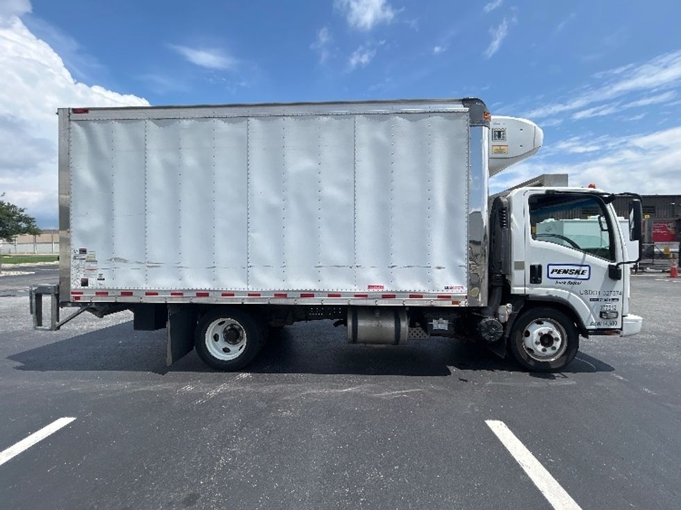 Refrigerated Truck-Light and Medium Duty Trucks-Isuzu-2020-NPR EFI-Swedesboro-NJ-125,125\n\t\tmiles-$ 47,000 - Image 15