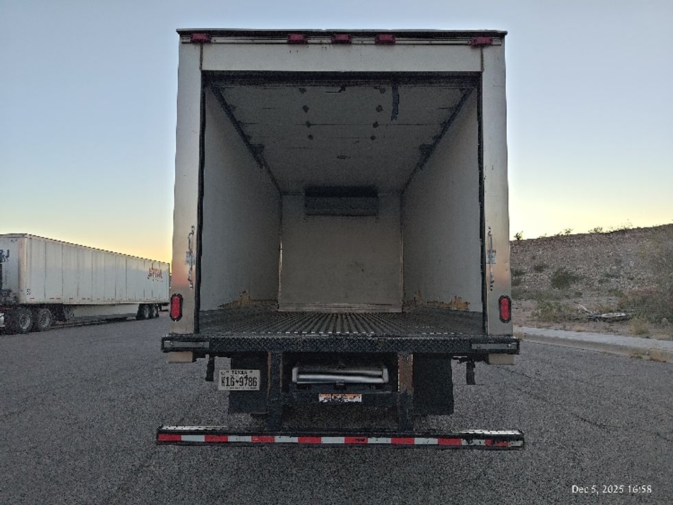 Refrigerated Truck-Light and Medium Duty Trucks-Isuzu-2020-NPRXD-El Paso-TX-164,704\n\t\tmiles-$ 39,500 - Image 8