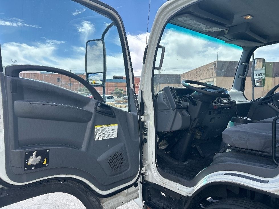 Refrigerated Truck-Light and Medium Duty Trucks-Isuzu-2020-NPRXD-Las Vegas-NV-117,983\n\t\tmiles-$ 51,000 - Image 16