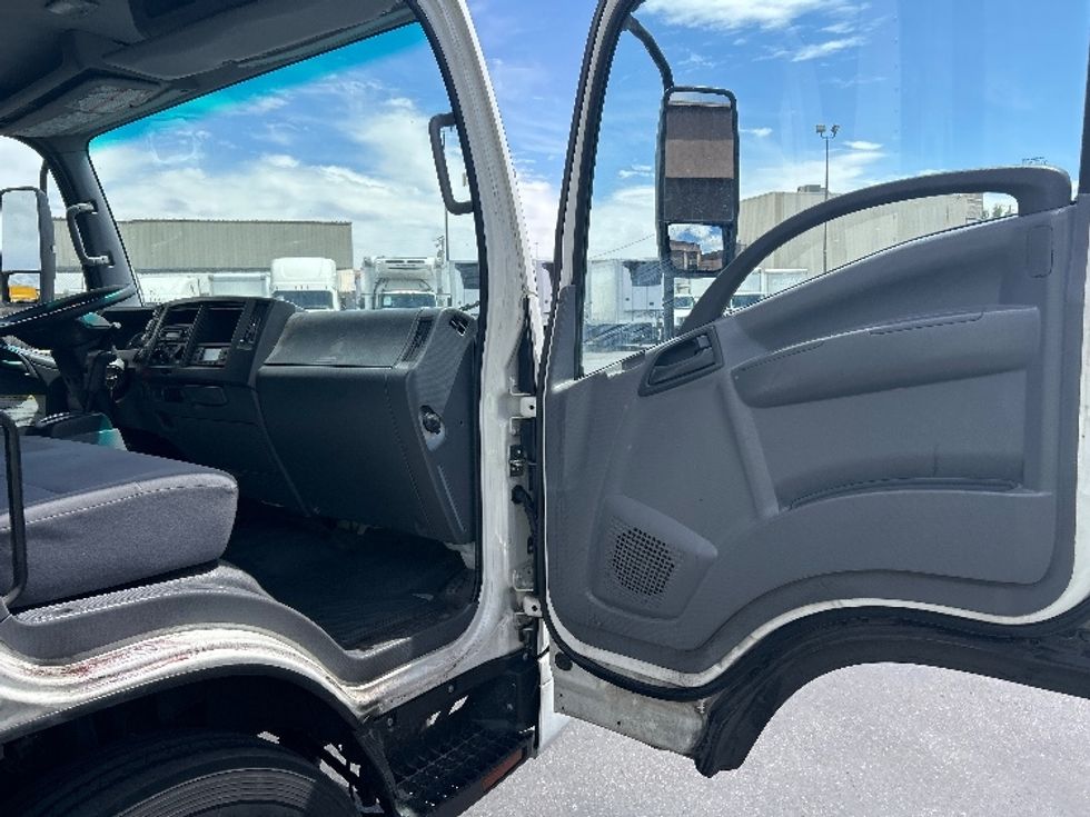 Refrigerated Truck-Light and Medium Duty Trucks-Isuzu-2020-NPRXD-Las Vegas-NV-117,983\n\t\tmiles-$ 51,000 - Image 20