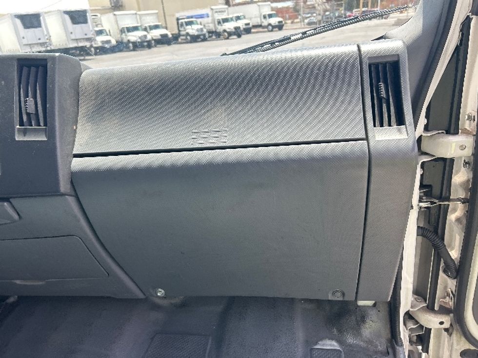 Refrigerated Truck-Light and Medium Duty Trucks-Isuzu-2020-NPRXD-Las Vegas-NV-117,983\n\t\tmiles-$ 51,000 - Image 21