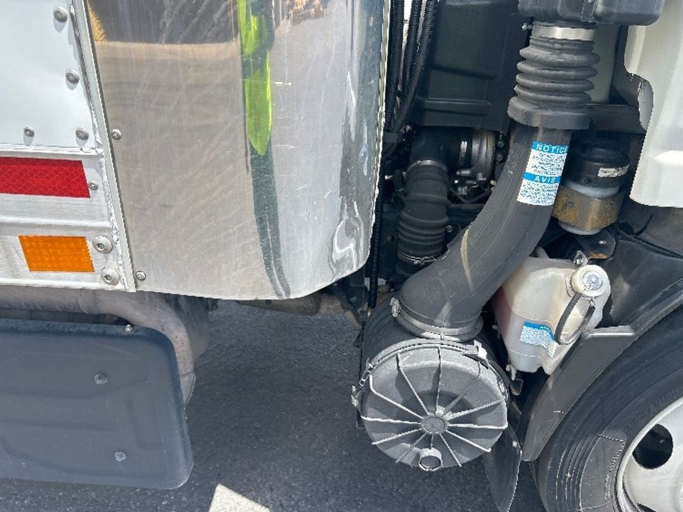Refrigerated Truck-Light and Medium Duty Trucks-Isuzu-2020-NPRXD-Las Vegas-NV-117,983\n\t\tmiles-$ 51,000 - Image 27