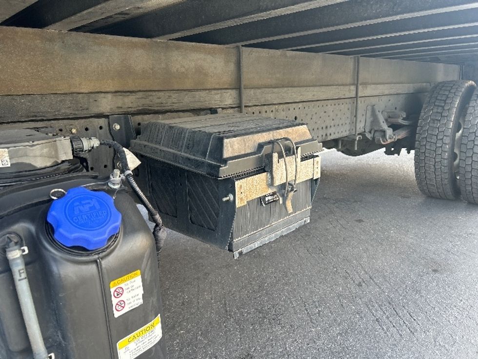Refrigerated Truck-Light and Medium Duty Trucks-Isuzu-2020-NPRXD-Las Vegas-NV-117,983\n\t\tmiles-$ 51,000 - Image 5