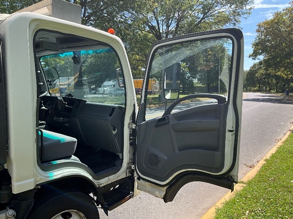 Refrigerated Truck-Light and Medium Duty Trucks-Isuzu-2020-NPRXD-Reading-PA-106,788\n\t\tmiles-$ 47,750 - Image 20