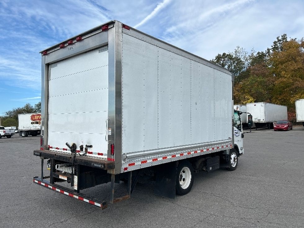 Refrigerated Truck-Light and Medium Duty Trucks-Isuzu-2020-NPRXD-Warsaw-IN-117,757\n\t\tmiles-$ 51,500 - Image 13