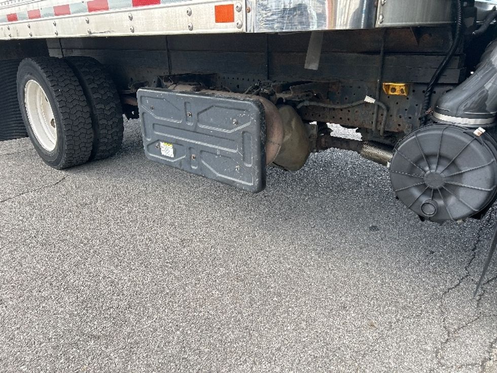 Refrigerated Truck-Light and Medium Duty Trucks-Isuzu-2020-NPRXD-Warsaw-IN-117,757\n\t\tmiles-$ 51,500 - Image 14