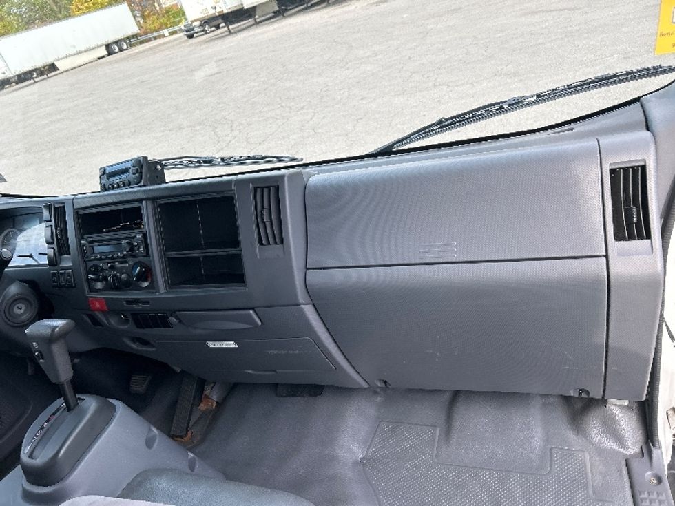 Refrigerated Truck-Light and Medium Duty Trucks-Isuzu-2020-NPRXD-Warsaw-IN-117,757\n\t\tmiles-$ 51,500 - Image 21