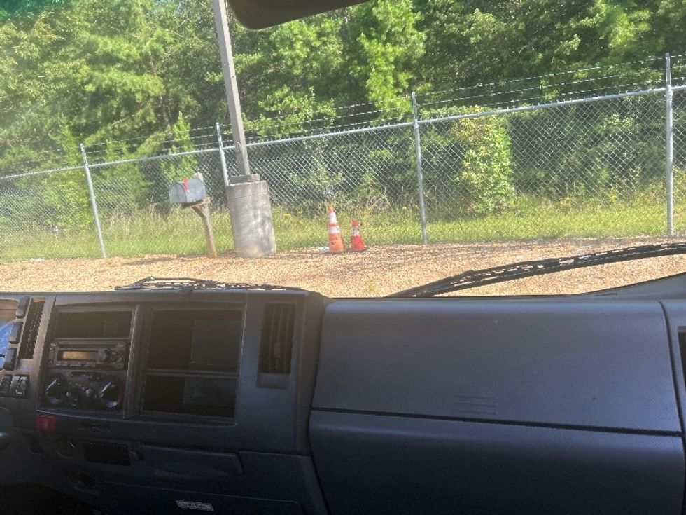 Refrigerated Truck-Light and Medium Duty Trucks-Isuzu-2020-NPRXD-Winston Salem-NC-139,000\n\t\tmiles-$ 19,000 - Image 15