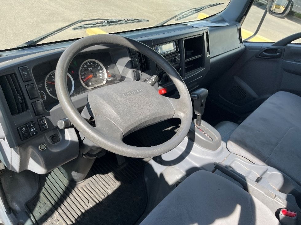 Refrigerated Truck-Light and Medium Duty Trucks-Isuzu-2020-NQR-El Paso-TX-66,100\n\t\tmiles-$ 59,500 - Image 17