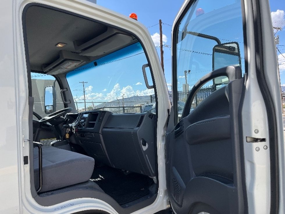 Refrigerated Truck-Light and Medium Duty Trucks-Isuzu-2020-NQR-El Paso-TX-66,100\n\t\tmiles-$ 59,500 - Image 20