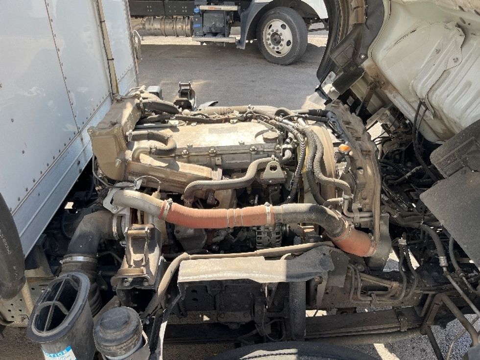 Refrigerated Truck-Light and Medium Duty Trucks-Isuzu-2020-NQR-El Paso-TX-66,100\n\t\tmiles-$ 59,500 - Image 23