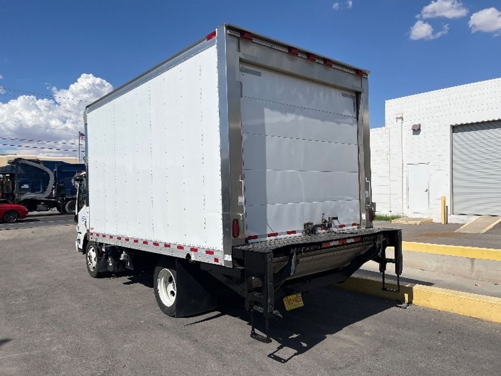 Refrigerated Truck-Light and Medium Duty Trucks-Isuzu-2020-NQR-El Paso-TX-66,100\n\t\tmiles-$ 59,500 - Image 6