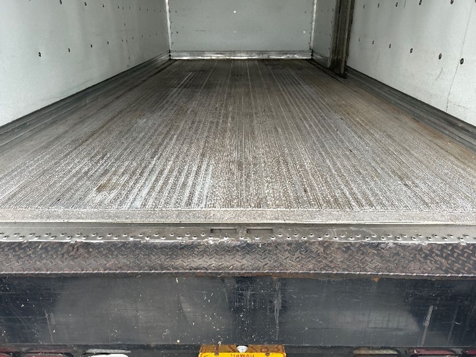 Refrigerated Truck-Light and Medium Duty Trucks-Isuzu-2020-NQR-La Mirada-CA-107,015\n\t\tmiles-$ 47,500 - Image 10