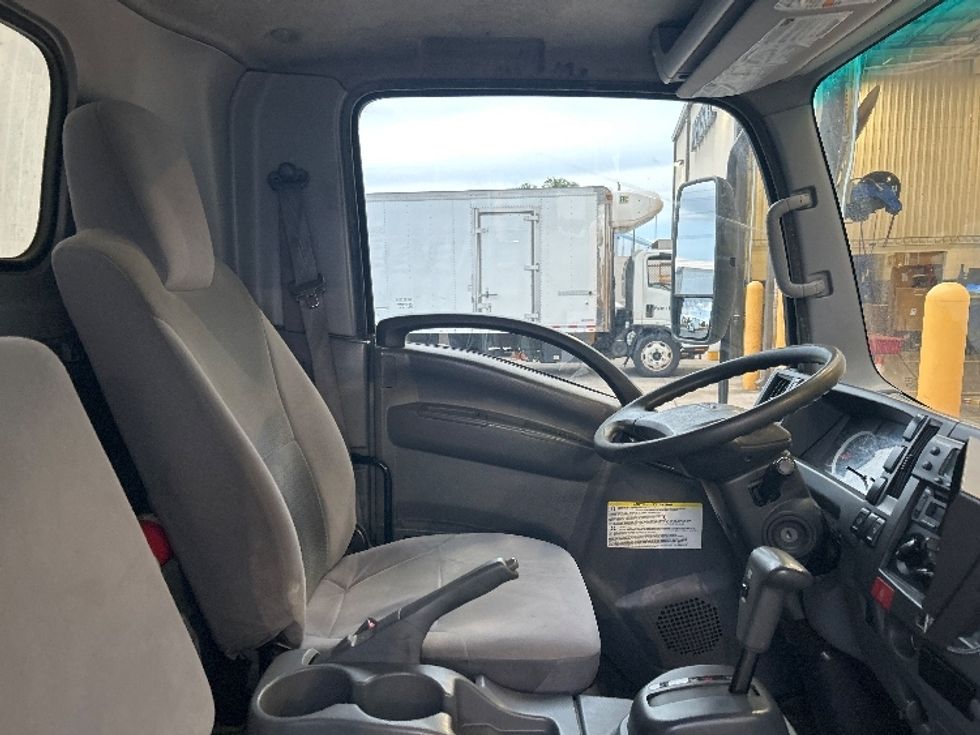 Refrigerated Truck-Light and Medium Duty Trucks-Isuzu-2020-NQR-La Mirada-CA-107,015\n\t\tmiles-$ 47,500 - Image 22