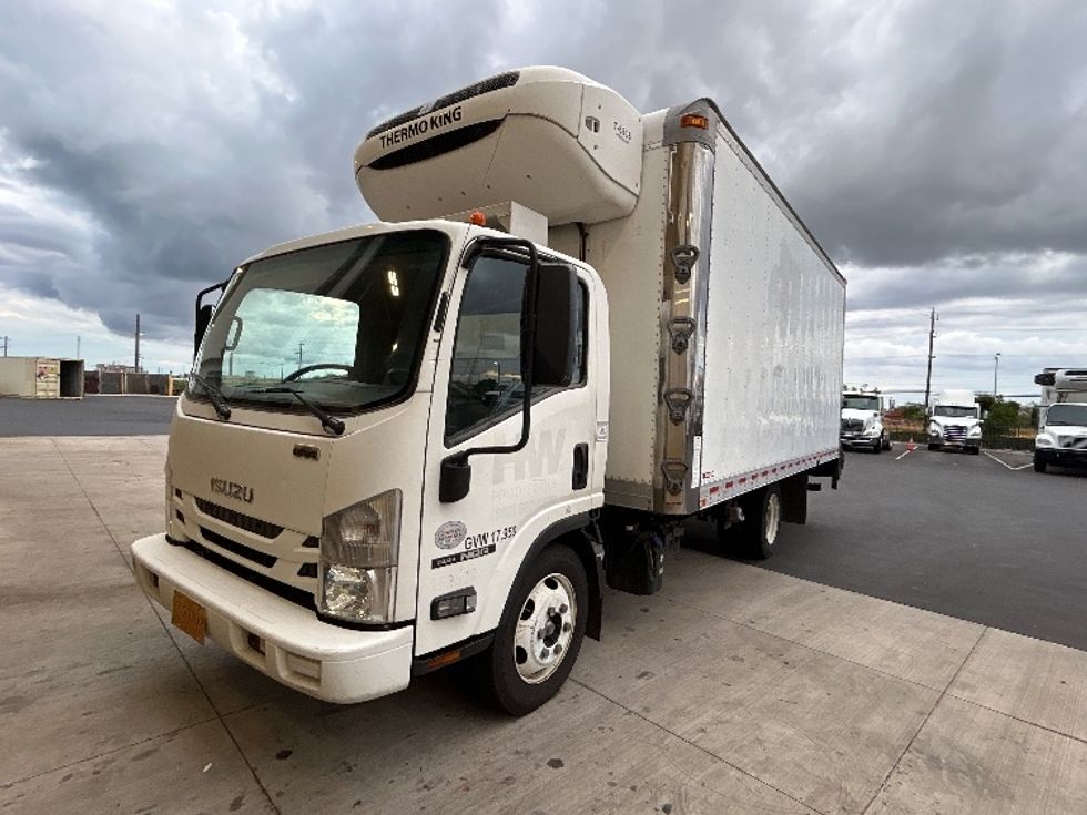 Refrigerated Truck-Light and Medium Duty Trucks-Isuzu-2020-NQR-La Mirada-CA-107,015\n\t\tmiles-$ 47,500 - Image 3