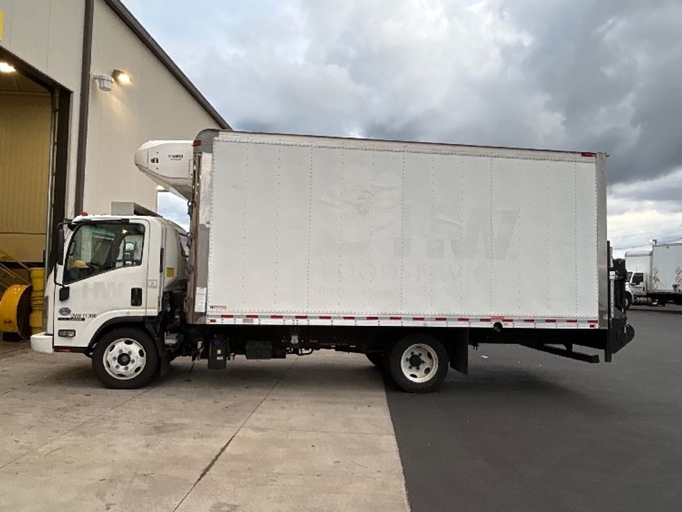 Refrigerated Truck-Light and Medium Duty Trucks-Isuzu-2020-NQR-La Mirada-CA-107,015\n\t\tmiles-$ 47,500 - Image 4