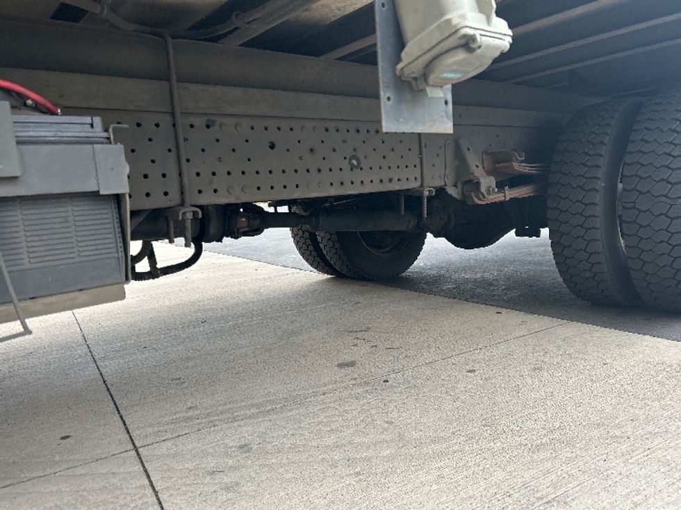 Refrigerated Truck-Light and Medium Duty Trucks-Isuzu-2020-NQR-La Mirada-CA-107,015\n\t\tmiles-$ 47,500 - Image 5