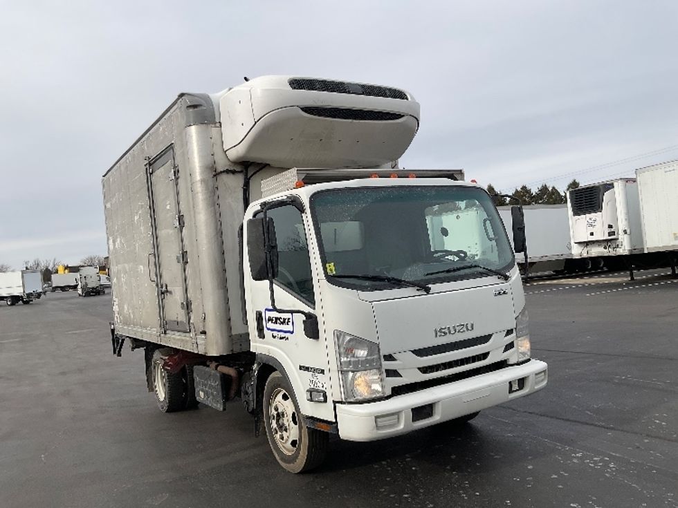 Refrigerated Truck-Light and Medium Duty Trucks-Isuzu-2020-NQR-Lancaster-PA-117,526\n\t\tmiles-$ 52,000 - Image 1