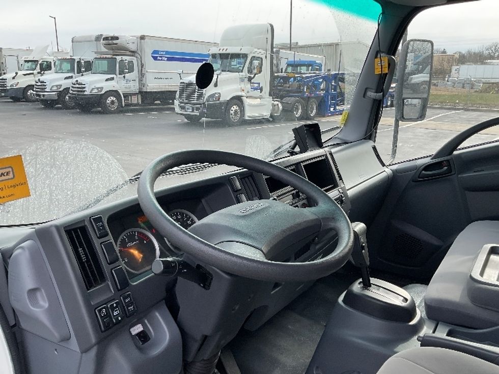 Refrigerated Truck-Light and Medium Duty Trucks-Isuzu-2020-NQR-Lancaster-PA-117,526\n\t\tmiles-$ 52,000 - Image 18