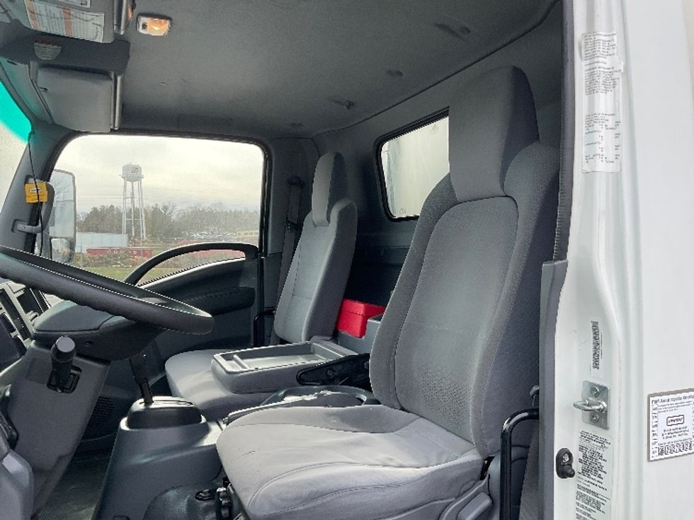 Refrigerated Truck-Light and Medium Duty Trucks-Isuzu-2020-NQR-Lancaster-PA-117,526\n\t\tmiles-$ 52,000 - Image 19