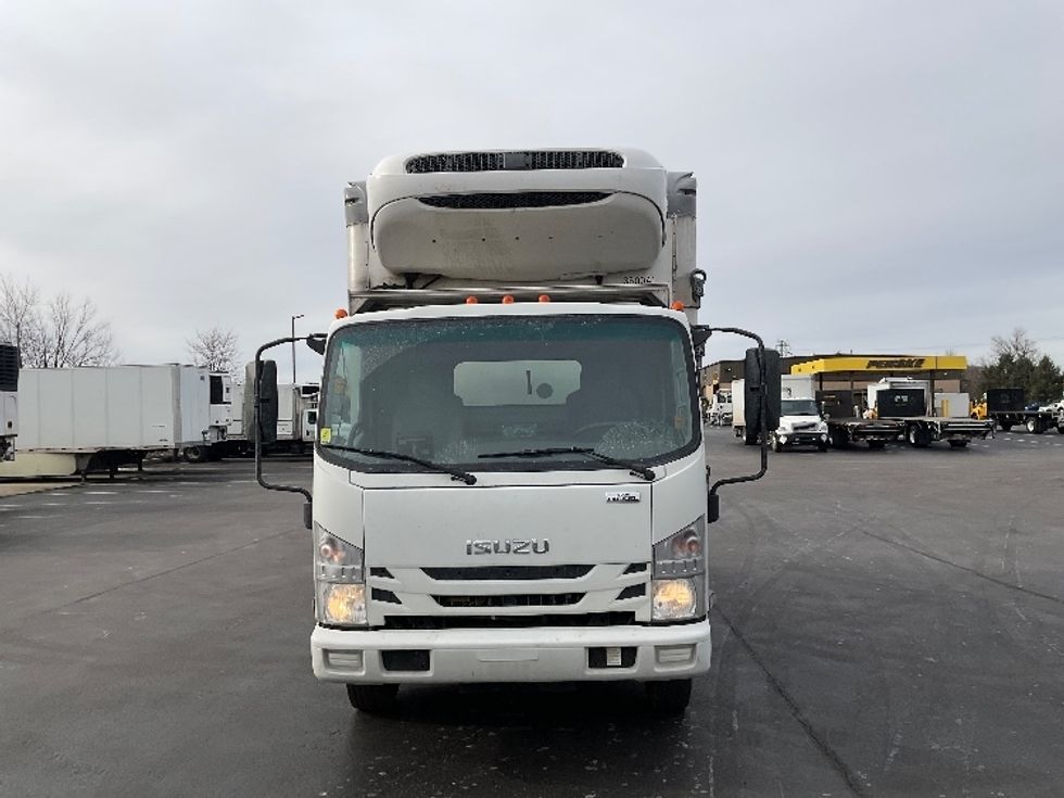 Refrigerated Truck-Light and Medium Duty Trucks-Isuzu-2020-NQR-Lancaster-PA-117,526\n\t\tmiles-$ 52,000 - Image 2