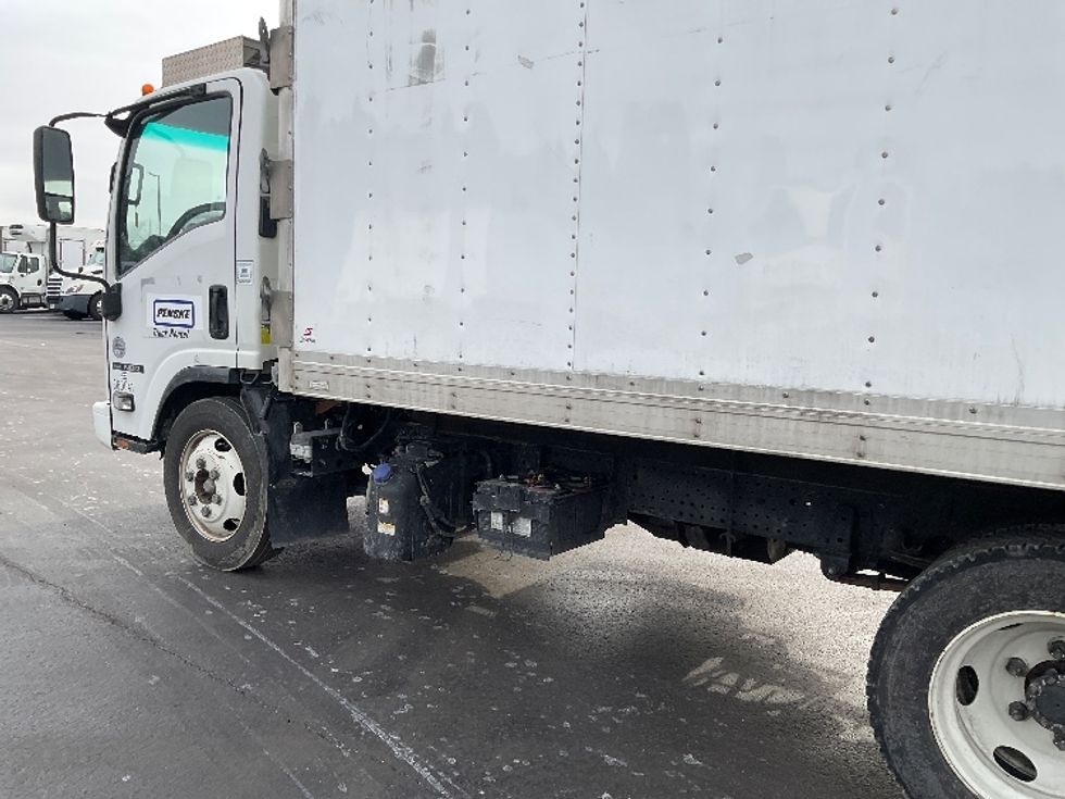 Refrigerated Truck-Light and Medium Duty Trucks-Isuzu-2020-NQR-Lancaster-PA-117,526\n\t\tmiles-$ 52,000 - Image 5