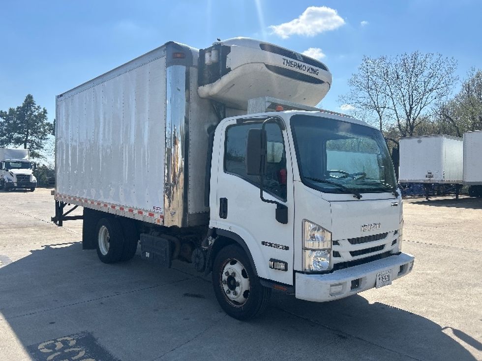 Refrigerated Truck-Light and Medium Duty Trucks-Isuzu-2020-NQR-Memphis-TN-135,520\n\t\tmiles-$ 51,000 - Image 1