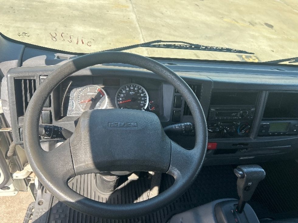 Refrigerated Truck-Light and Medium Duty Trucks-Isuzu-2020-NQR-Memphis-TN-135,520\n\t\tmiles-$ 51,000 - Image 17