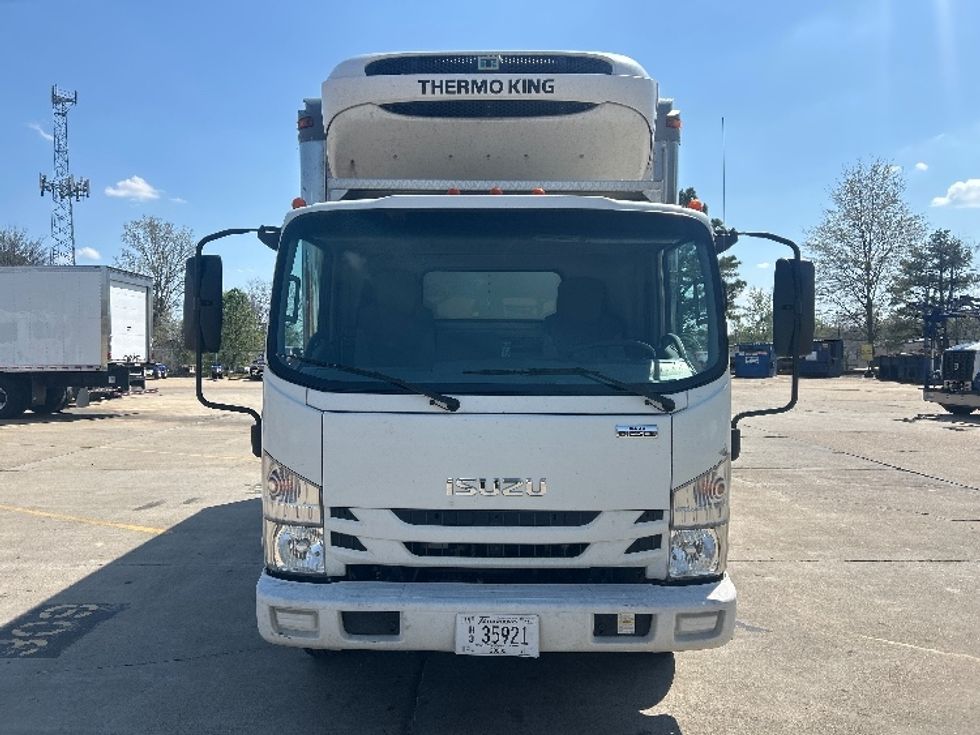 Refrigerated Truck-Light and Medium Duty Trucks-Isuzu-2020-NQR-Memphis-TN-135,520\n\t\tmiles-$ 51,000 - Image 2