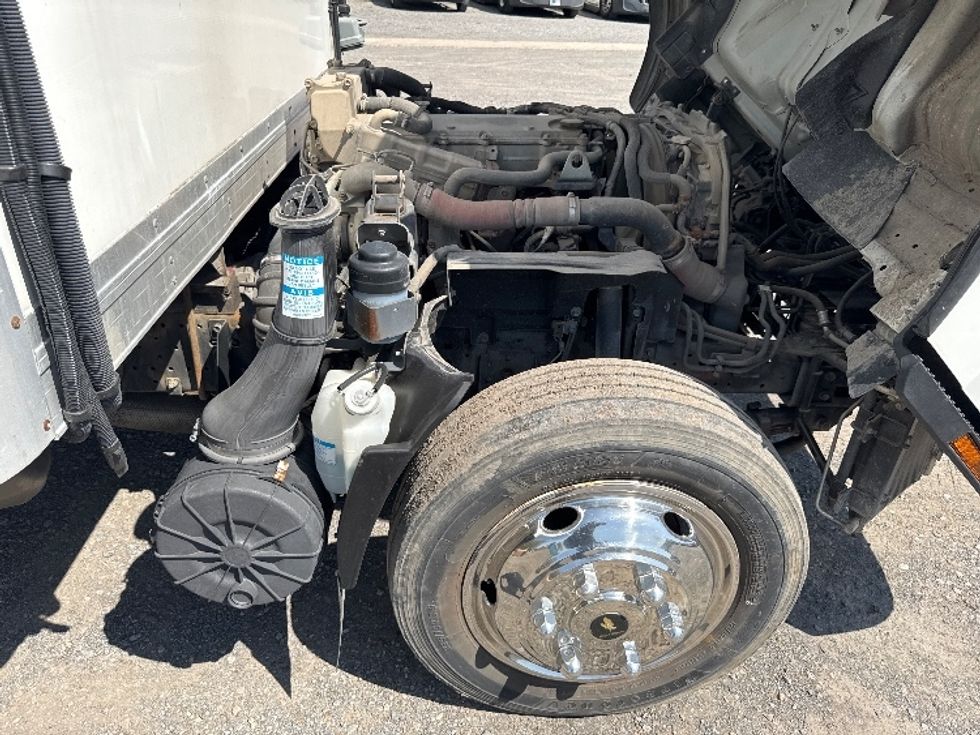 Refrigerated Truck-Light and Medium Duty Trucks-Isuzu-2020-NQR-Muskogee-OK-158,139\n\t\tmiles-$ 35,000 - Image 24