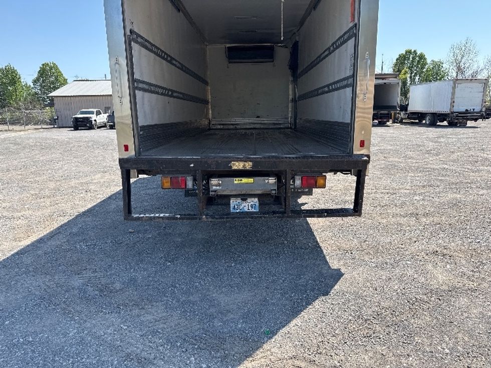 Refrigerated Truck-Light and Medium Duty Trucks-Isuzu-2020-NQR-Muskogee-OK-158,139\n\t\tmiles-$ 35,000 - Image 9