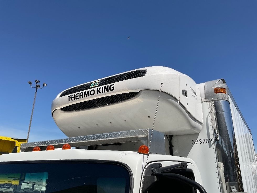 Refrigerated Truck-Light and Medium Duty Trucks-Isuzu-2020-NQR-Seattle-WA-115,065\n\t\tmiles-$ 56,750 - Image 24