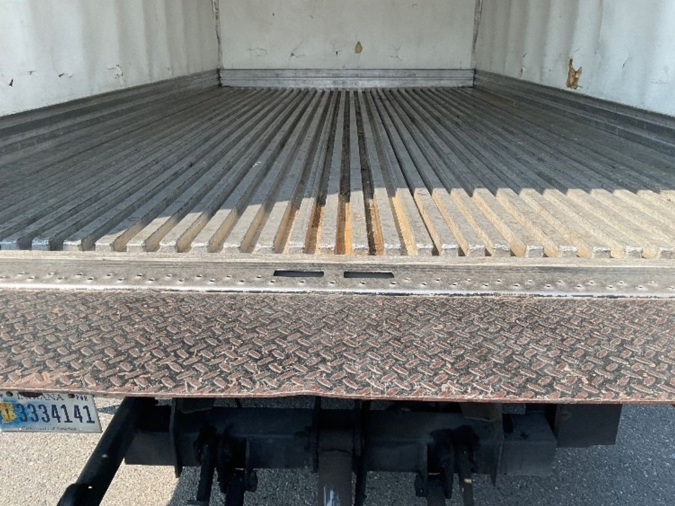 Refrigerated Truck-Light and Medium Duty Trucks-Isuzu-2020-NQR-Seattle-WA-130,000\n\t\tmiles-$ 51,000 - Image 10