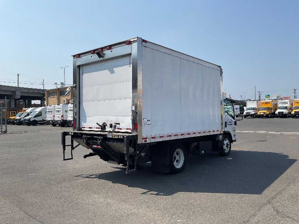 Refrigerated Truck-Light and Medium Duty Trucks-Isuzu-2020-NQR-Seattle-WA-130,000\n\t\tmiles-$ 51,000 - Image 13