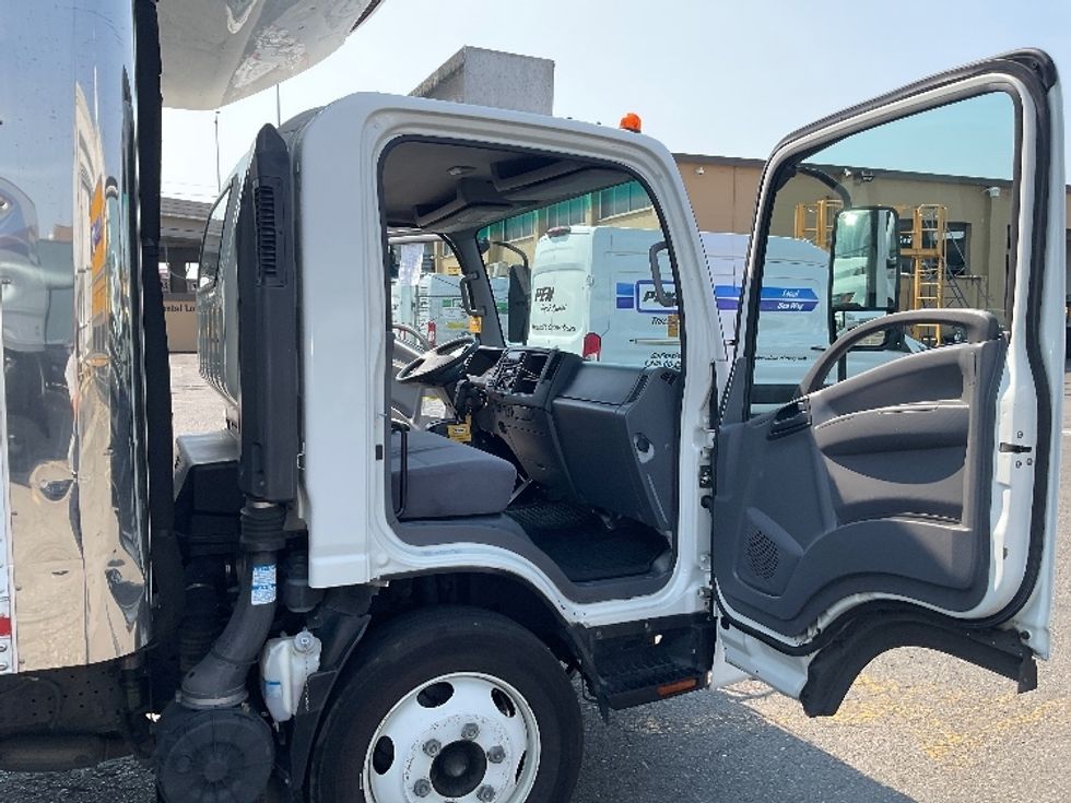 Refrigerated Truck-Light and Medium Duty Trucks-Isuzu-2020-NQR-Seattle-WA-130,000\n\t\tmiles-$ 51,000 - Image 20