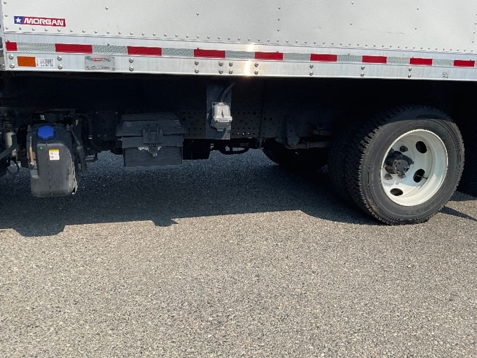 Refrigerated Truck-Light and Medium Duty Trucks-Isuzu-2020-NQR-Seattle-WA-130,000\n\t\tmiles-$ 51,000 - Image 5