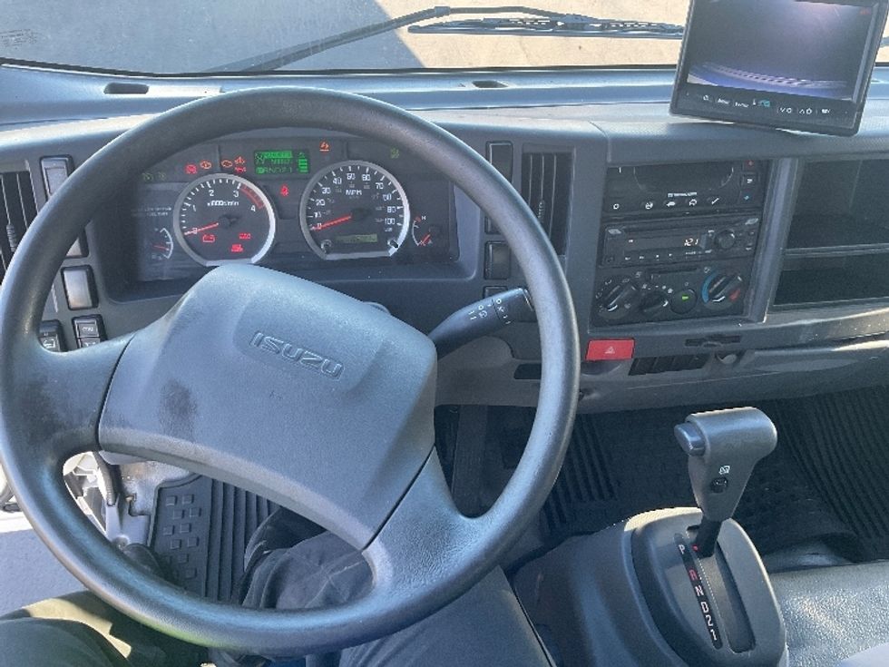 Refrigerated Truck-Light and Medium Duty Trucks-Isuzu-2020-NQR-Torrance-CA-106,006\n\t\tmiles-$ 56,250 - Image 18