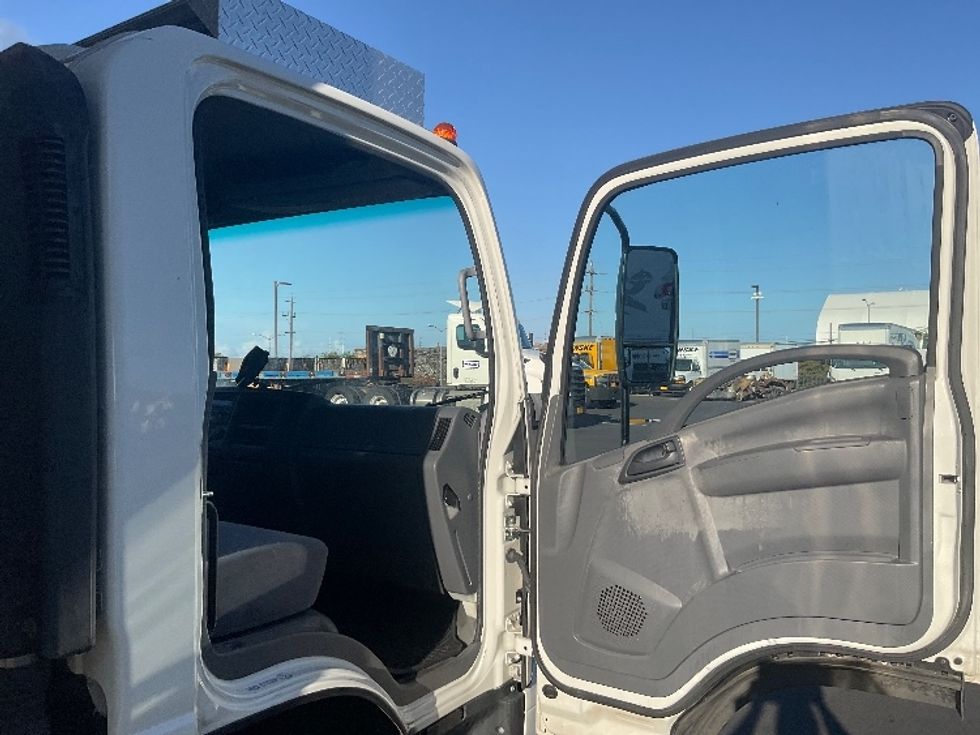 Refrigerated Truck-Light and Medium Duty Trucks-Isuzu-2020-NQR-Torrance-CA-106,006\n\t\tmiles-$ 56,250 - Image 20
