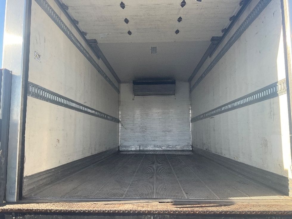 Refrigerated Truck-Light and Medium Duty Trucks-Isuzu-2020-NQR-Torrance-CA-107,058\n\t\tmiles-$ 56,250 - Image 10