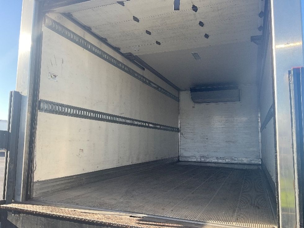 Refrigerated Truck-Light and Medium Duty Trucks-Isuzu-2020-NQR-Torrance-CA-107,058\n\t\tmiles-$ 56,250 - Image 11